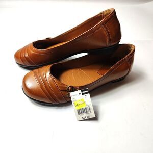 Route 66 Women Flat Shoes  Size 7 Shanelle Tan (Run Small) New w/ Flaws